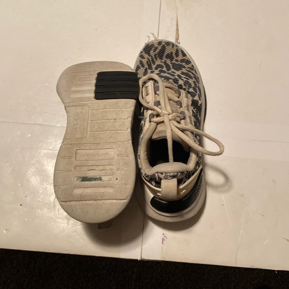 Adidas Shoes - Picture 3 of 5